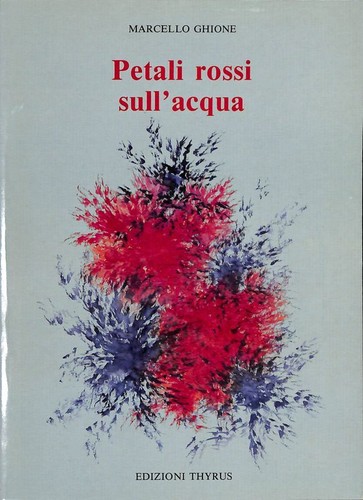 Petali rossi sull - 'acqua,